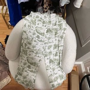 We wore what linen toile set